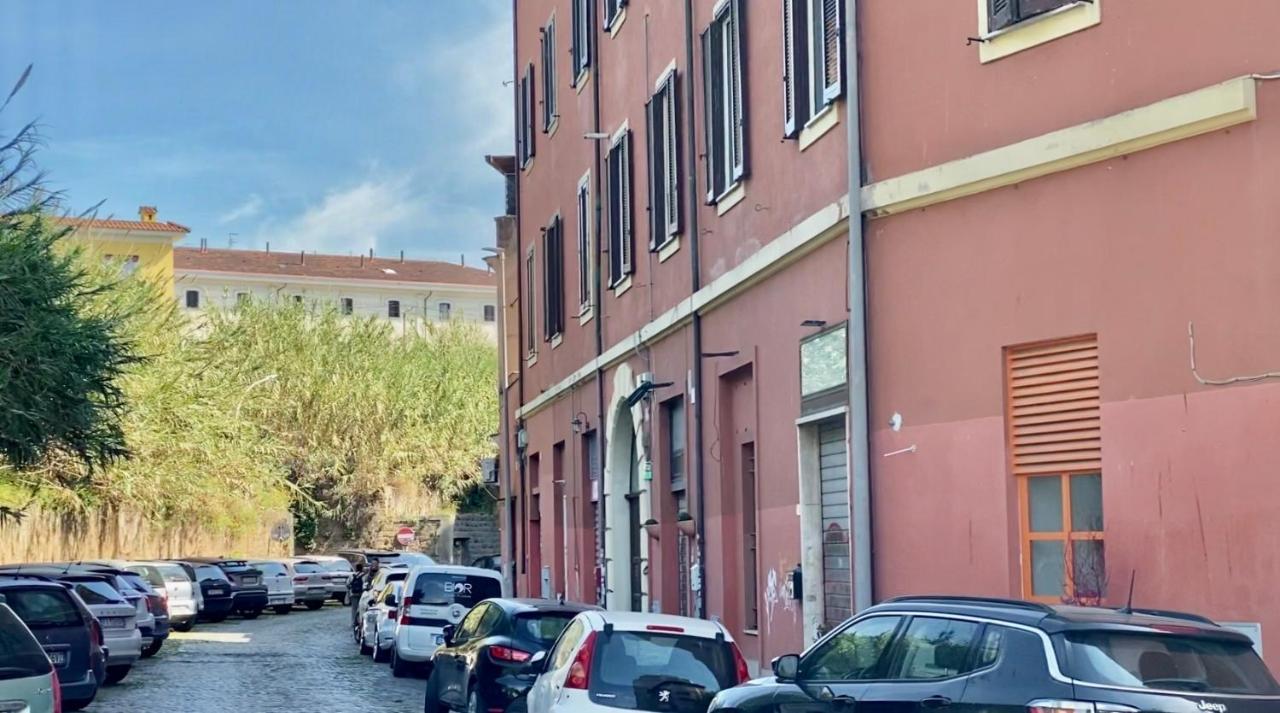 Guest Art Trastevere Station With Ac Rome Exterior photo